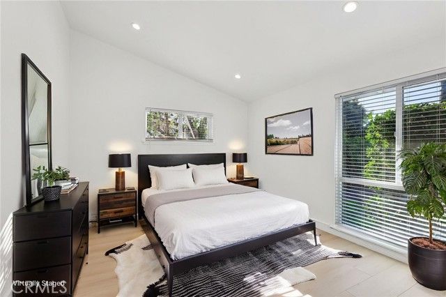 11221 Balboa, Granada Hills (los Angeles), CA 91344