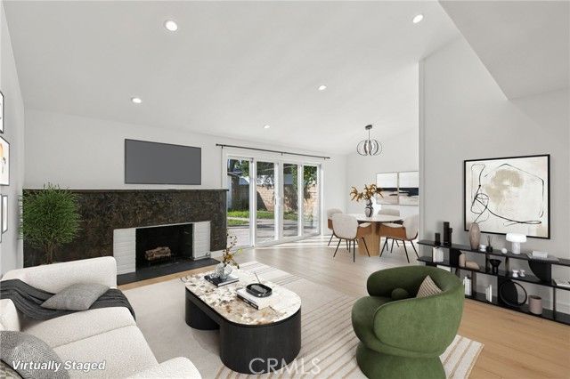 11221 Balboa, Granada Hills (los Angeles), CA 91344