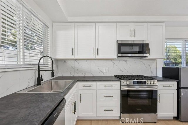 11221 Balboa, Granada Hills (los Angeles), CA 91344