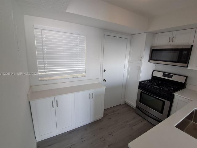 7713 SW 88th Street A315, Miami, FL 33143