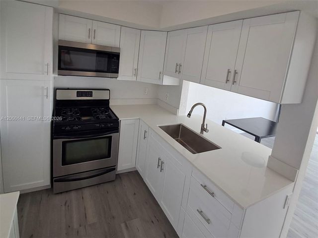 7713 SW 88th Street A315, Miami, FL 33143