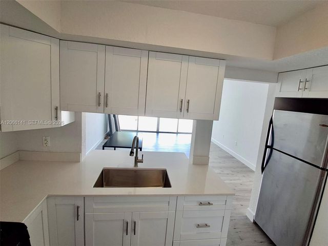 7713 SW 88th Street A315, Miami, FL 33143