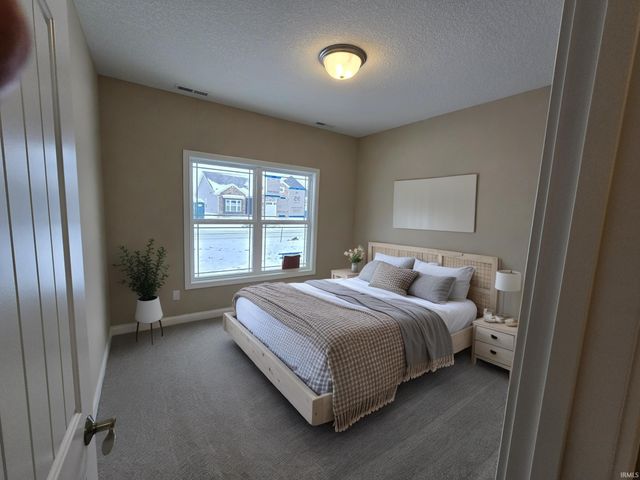 5374 Rio Azul Cove, Fort Wayne, IN 46818