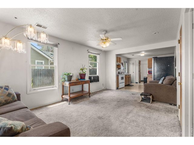 212 E Lincoln Ave, Fort Collins, CO 80524