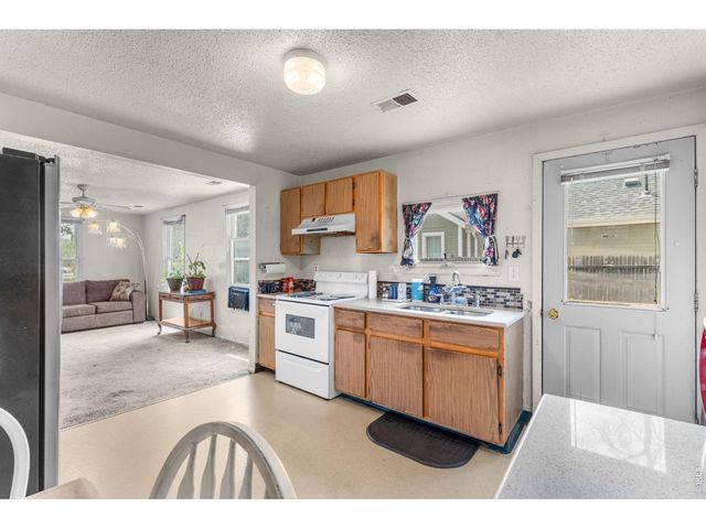 212 E Lincoln Ave, Fort Collins, CO 80524