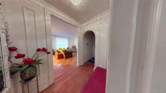34-37 80th Street 32, Jackson Heights, NY 11372
