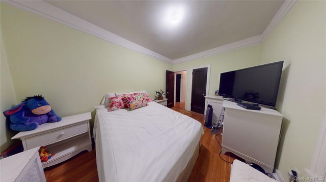 34-37 80th Street 32, Jackson Heights, NY 11372