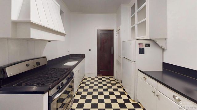34-37 80th Street 32, Jackson Heights, NY 11372