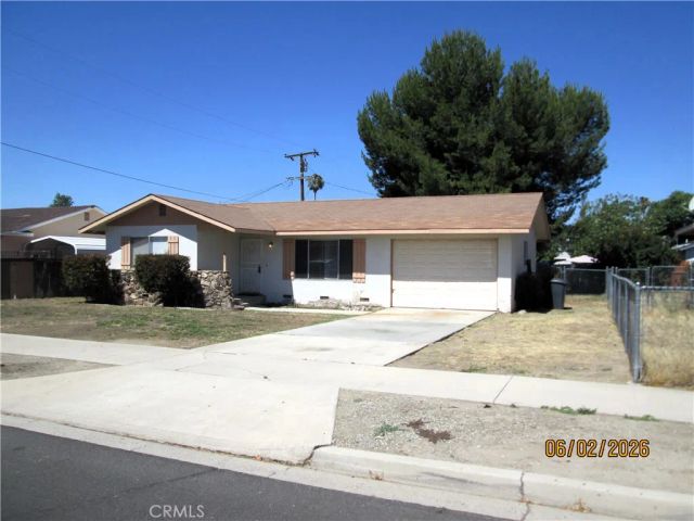721 S Santa Fe, Hemet, CA 92543