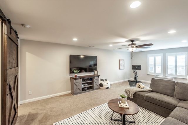 108 Lombardi Pl, Hendersonville, TN 37075