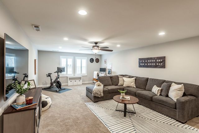 108 Lombardi Pl, Hendersonville, TN 37075