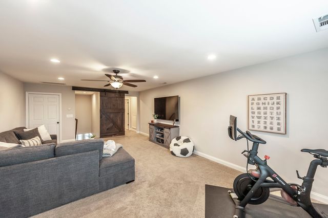 108 Lombardi Pl, Hendersonville, TN 37075