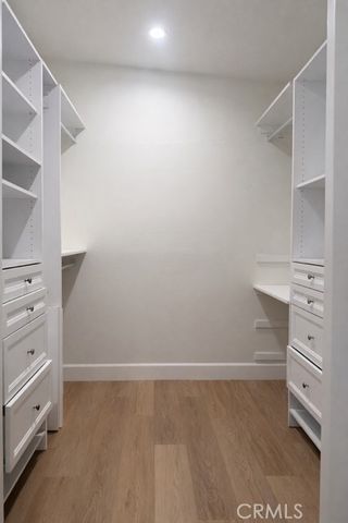 20156 Arminta Street, Winnetka (los Angeles), CA 91306