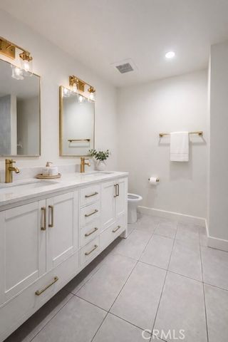 20156 Arminta Street, Winnetka (los Angeles), CA 91306