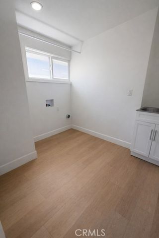 20156 Arminta Street, Winnetka (los Angeles), CA 91306