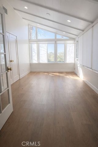 20156 Arminta Street, Winnetka (los Angeles), CA 91306