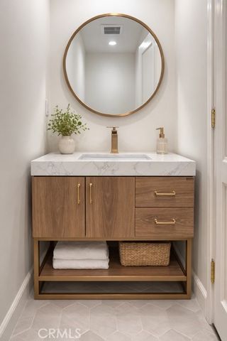 20156 Arminta Street, Winnetka (los Angeles), CA 91306