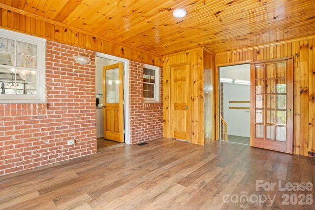218 S Plantation Road, Lancaster, SC 29720