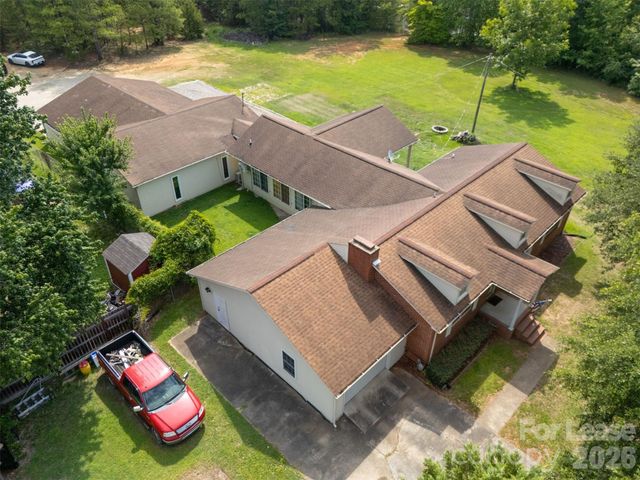 218 S Plantation Road, Lancaster, SC 29720
