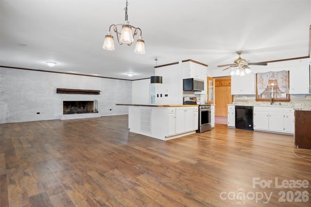 218 S Plantation Road, Lancaster, SC 29720