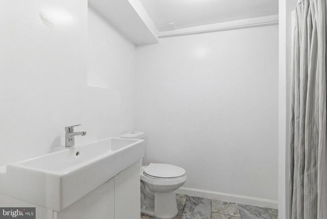 504 DIVISION AVE NE, Washington, DC 20019