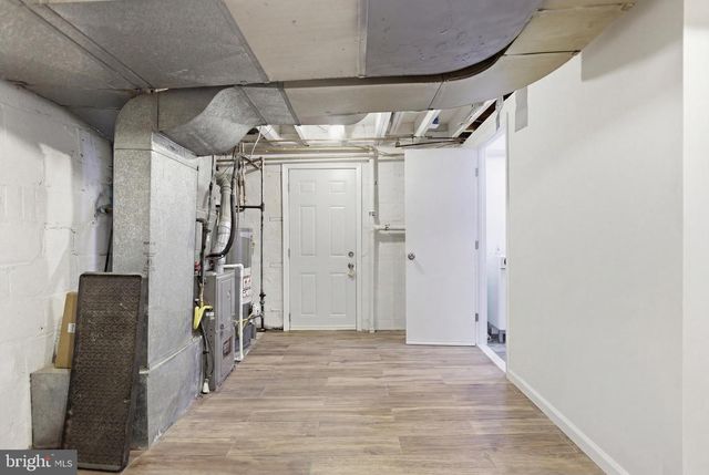 504 DIVISION AVE NE, Washington, DC 20019