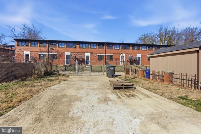 504 DIVISION AVE NE, Washington, DC 20019