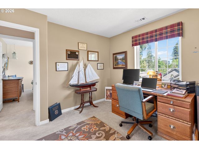 1279 Sw RUSS Ln, Mc Minnville, OR 97128