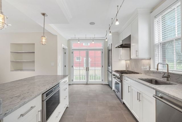 2 Kenway St, Cambridge, MA 02138