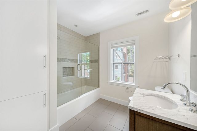 2 Kenway St, Cambridge, MA 02138