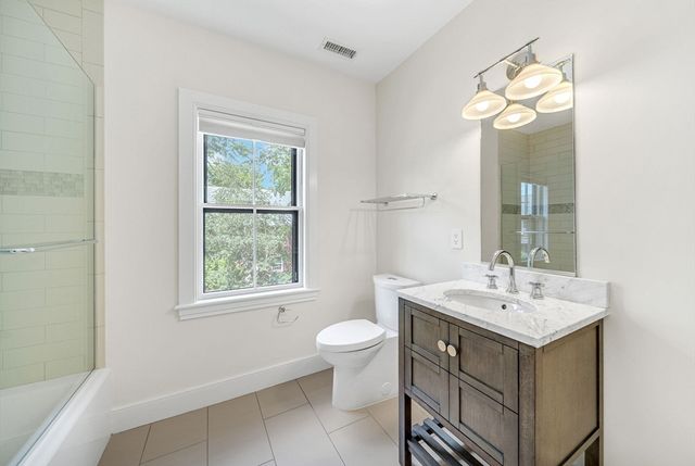 2 Kenway St, Cambridge, MA 02138
