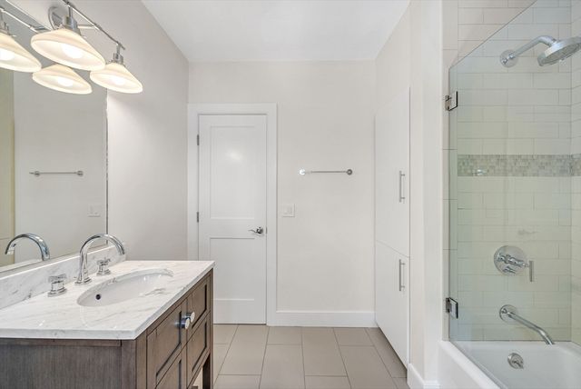 2 Kenway St, Cambridge, MA 02138