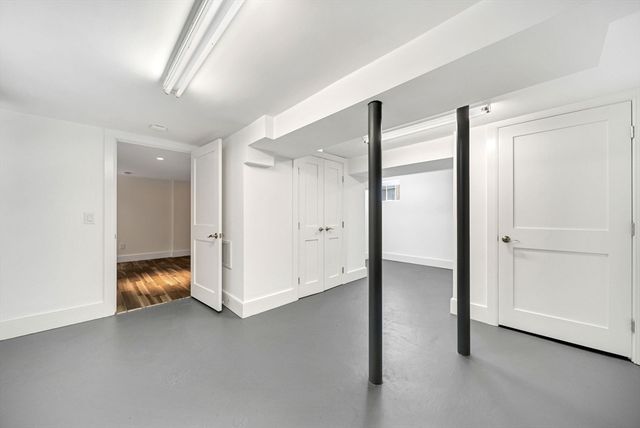 2 Kenway St, Cambridge, MA 02138