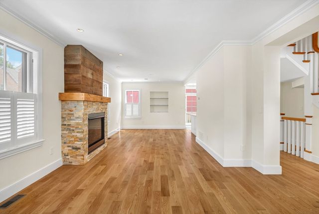 2 Kenway St, Cambridge, MA 02138