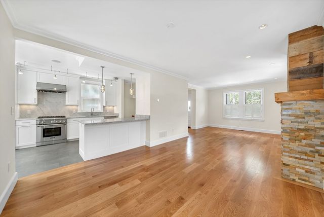 2 Kenway St, Cambridge, MA 02138