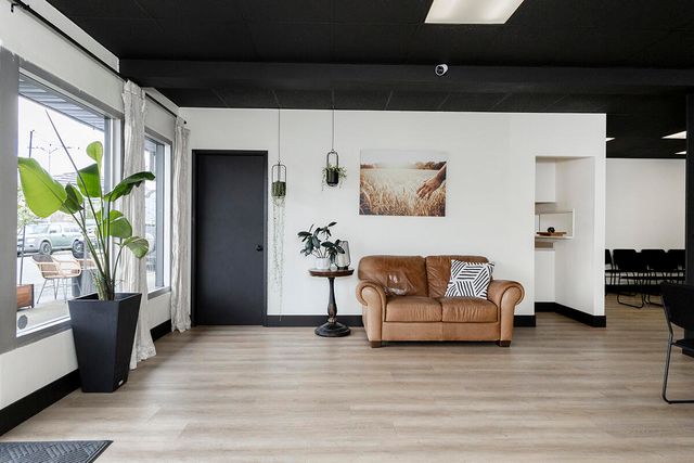 237 SE G Street, Grants Pass, OR 97526