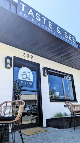 237 SE G Street, Grants Pass, OR 97526