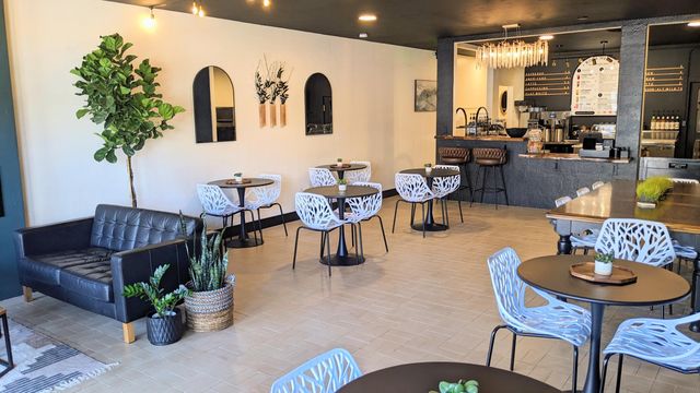 237 SE G Street, Grants Pass, OR 97526