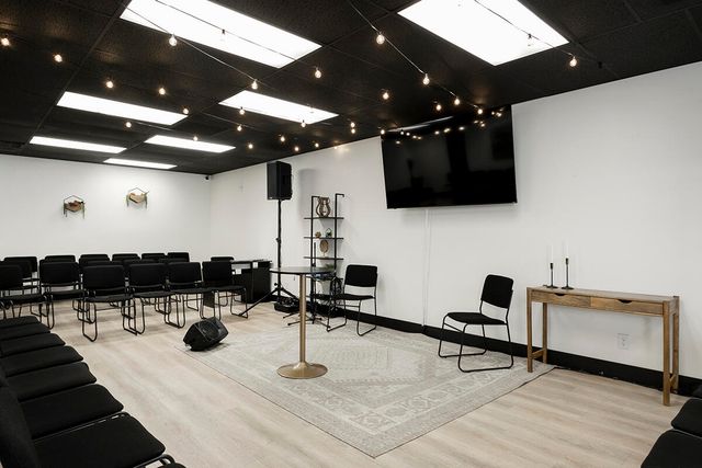 237 SE G Street, Grants Pass, OR 97526