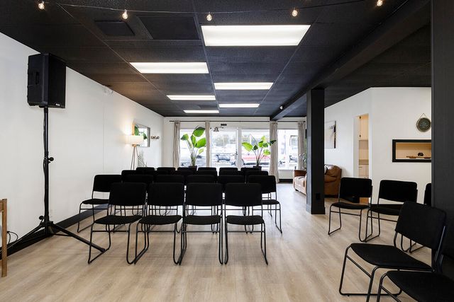 237 SE G Street, Grants Pass, OR 97526