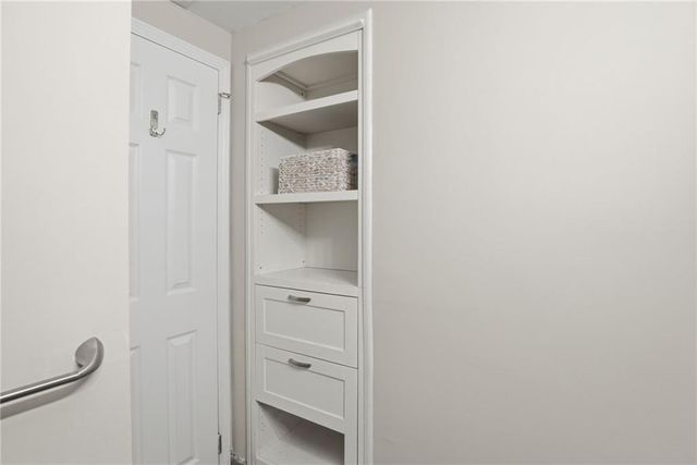 2285 Peachtree Road NE 709, Atlanta, GA 30309
