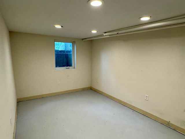 208 N 7th Street, Olivia, MN 56277