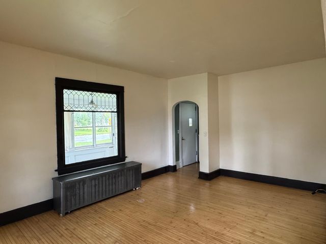 208 N 7th Street, Olivia, MN 56277