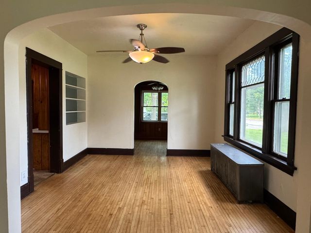 208 N 7th Street, Olivia, MN 56277