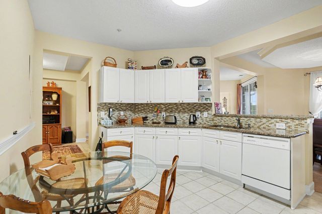 2241 Waterview Dr Apt 131, North Myrtle Beach, SC 29582