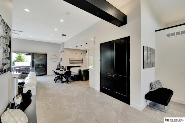 9619 Toma Road, Lincoln, NE 68526