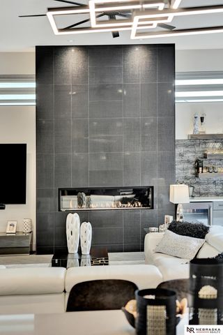 9619 Toma Road, Lincoln, NE 68526