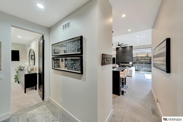 9619 Toma Road, Lincoln, NE 68526