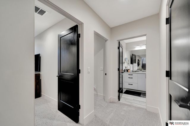 9619 Toma Road, Lincoln, NE 68526