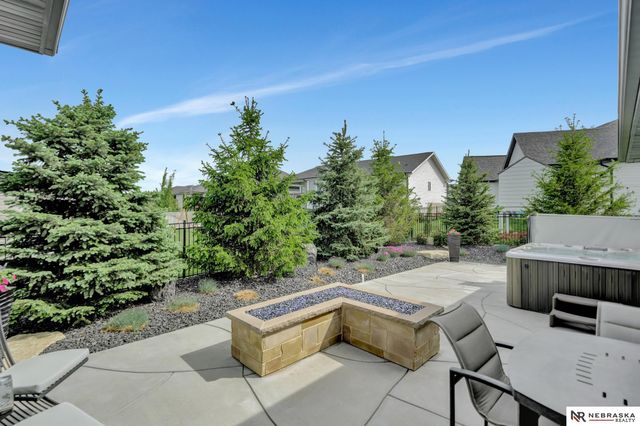 9619 Toma Road, Lincoln, NE 68526